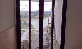 Imagem 4: LINDA CHÁCARA EM CONDOMÍNIO FECHADO , NA REPRESA DE IGARATÁ PÉ NA AGUA