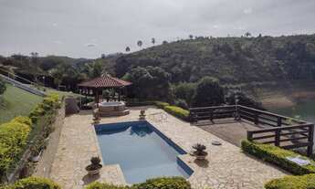 Imagem: LINDA CHÁCARA A BEIRA DA REPRESA DE IGARATÁ