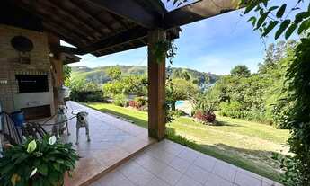 Imagem 6: LINDA CHACARA A BEIRA DA REPRESA (PÉ NA AGUA) NA ZONA RURAL DA CIDADE DE SANTA ISABEL EM