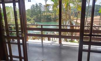 Imagem 7: LINDA CHÁCARA Á BEIRA DA REPRESA DE IGARATÁ (PÉ NA AGUA) NO CONDOMINIO PORTO ALPINA EM IG