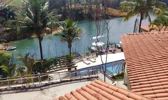 Imagem 6: LINDA CHÁCARA Á BEIRA DA REPRESA DE IGARATÁ (PÉ NA AGUA) NO CONDOMINIO PORTO ALPINA EM IG