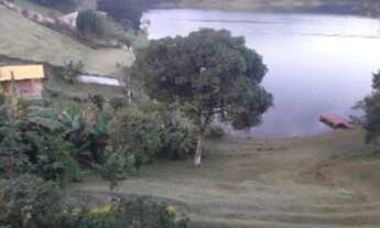 Imagem 3: LINDA CHÁCARA EM FRENTE A REPRESA DE IGARATÁ (PÉ NA AGUA) NO BAIRRO RECANTO DE IGARATA, E