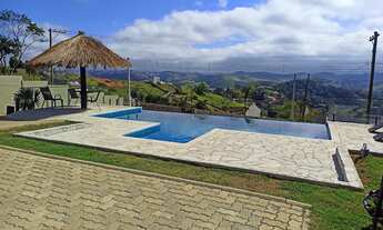 Imagem: LINDA CHÁCARA COM CASA TÉRREA, COM PORTEIRA