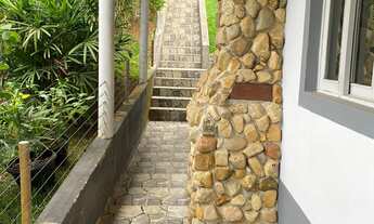 Imagem 7: LINDA CHÁCARA A BEIRA DA REPRESA ( PÉ NA AGUA) , NO CONDOMINIO PORTAL DE IGARATA EM IGARA