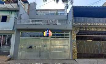 Imagem: Casa Mobiliada com 2 Dormitórios sendo