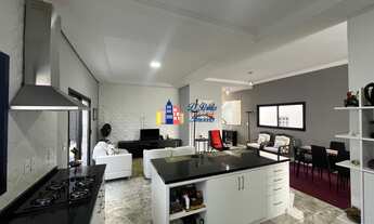 Imagem 4: Casa de Condomínio com 3 Quartos e 4 banheiros à Venda, 200 m² por R$ 1.950.000. ACEITA PE