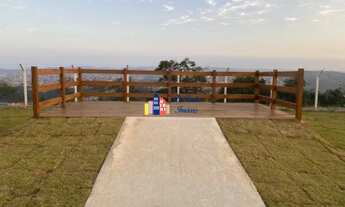 Imagem 2: Terreno residencial com Excelente Localização, 214m². À Venda - R$ 252.000,00 - Residencia