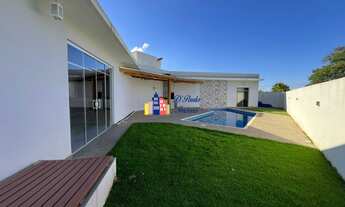 Imagem: Linda casa Ninho Verde 1 com 04 dormitórios