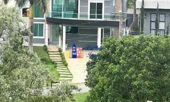 Imagem 2: Casa com 5 Dormitórios sendo 3 Suítes, 380m², Locação - R$ 13.000,00 + Despesas - Condomín