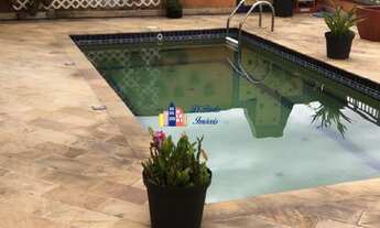 Imagem: Linda casa no condomínio Nova Paulista