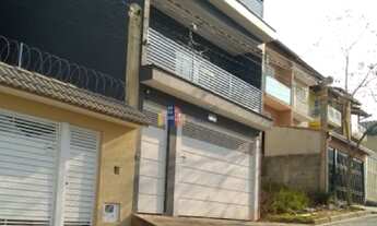 Imagem: Linda casa em Barueri, com 342 m²,construída