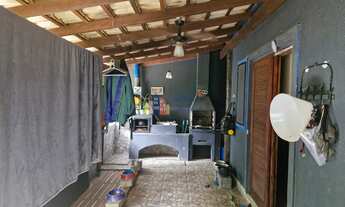 Imagem 2: Excelente Casa com Jardim, Arvores Frutíferas e Horta no Condomínio Residencial Santa Hele