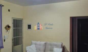 Imagem 5: Sobrado Residencial com 4 dormitórios sendo uma suíte com 2 vagas, 220m², À Venda por R$ 7