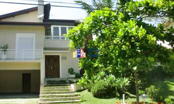 Imagem: Casa com 4 Dormitórios sendo 3 Suítes