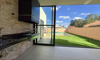 Imagem: Linda casa no condomínio Ninho Verde em