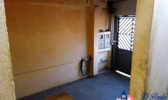 Imagem 2: CA00167 - Casa no Engenho Novo em Barueri com 3 casas no quintal. Oportunidade para invest