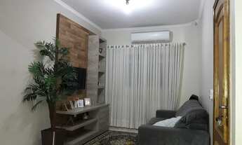 Imagem: Ótima casa no Jd. Urupes, próximo ao Jd