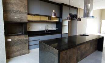 Imagem 2: Casa com fino acabamento no Cond. Quinta do Lago