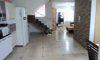 Imagem: VENDA SOBRADO - JORDANÓPOLIS - R$ 640.000,00