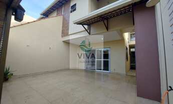 Imagem 3: Casa Duplex composto por 3 quartos com Àrea Gourmet á venda na Praia do Morro, Guarapari-E