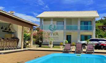 Imagem: Casa Duplex composta por 8 quartos com Área