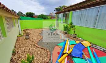 Imagem: Casa composta por 2 quartos com Área de