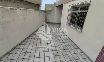 Imagem 5: 2 dormitórios, 1 banheiros, 1 vaga na garagem, 108M² de Área Construída, 149M² de Área Tot