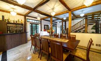 Imagem: Casa à venda em Condomínio - Chácara