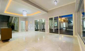 Imagem: Casa de alto padrão em condomínio na Samambaia