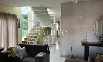 Imagem: Luxuosa Casa em Condomínio com 4 Quartos