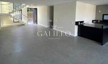 Imagem: Casa de luxo em condomínio 3 quartos