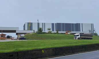 Imagem 2: Galpão Logístico em condomínio