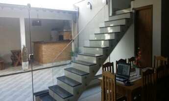 Imagem: 4 dormitórios na Rua Dayse Paccola Capoani