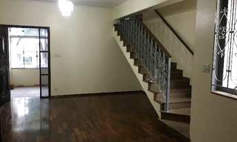 Imagem 2: 4 dormitórios, 3 banheiro