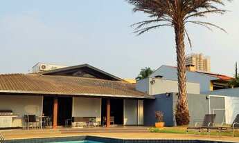 Imagem: 4 dormitórios na Rua Gustavo Teixeira