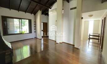 Imagem 2: Elegance imóveis vende casa com 325m 4 dormitórios 2 suítes, piscina aquecida salão com ch