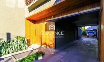 Imagem 3: Elegance imóveis vende casa de cinema, 400m, 3 dormitórios, 3 suítes, churrasqueira, pisci