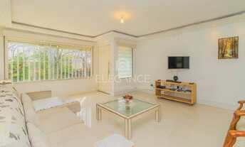 Imagem 2: Elegance imóveis vende casa 148m privativos, 3 dormitórios, 3 suítes, pátio com piscina, 4