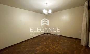 Imagem 3: Elegance Imóveis vende ótima casa com 350 m2 privativos 3 dormitórios suíte, terreno 20 X