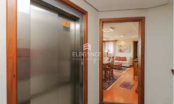 Imagem 6: Elegance Imóveis vende apartamento mobiliado com 2 dormitórios, suíte, closet, sacada, chu