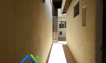 Imagem 6: 3 dormitórios, 2 banheiro, 3 vagas na garagem, 239M² de Área Construída, 239M² de Área Tot