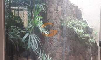 Imagem 2: CASA DE RUA RESIDENCIAL em Catanduva - SP, Centro