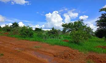 Imagem 2: Chácara à venda em Montes Claros-MG, no bairro Recanto dos Pássaros: oportunidade única na
