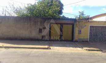 Imagem: TERRENO RESIDENCIAL em MONTES CLAROS - MG