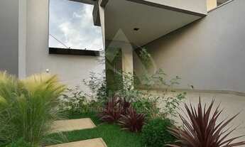 Imagem: Terreno à venda em Montes Claros - MG