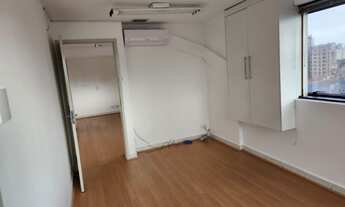 Imagem 3: 2 banheiro na Avenida Professor Noé Azevedo