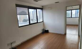 Imagem 5: 2 banheiro na Avenida Professor Noé Azevedo