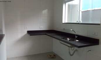 Imagem 4: Casa térrea bem elaborada sendo a sala na frente e os quartos na parte de trás..