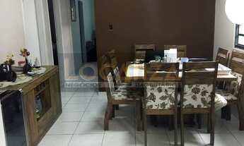 Imagem 2: Casa em avenida próximo a escola, supermercados e bancos