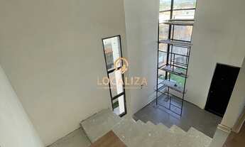 Imagem 6: Sobrado NOVO no Residencial Mantiqueira / 4 quartos sendo 3 suítes com closet / Piscina